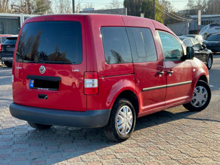 Volkswagen Caddy foto 3