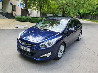 Hyundai i40 foto 1