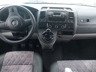 Volkswagen Transporter T5 foto 8