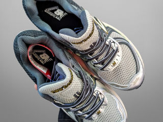 New Balance 860v2 Rain Cloud Magnet foto 5