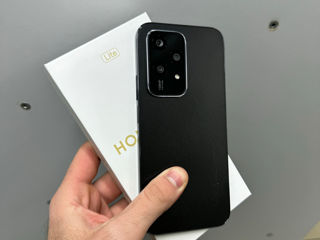 Honor 200 Lite / Nou