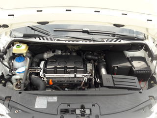 Volkswagen Caddy Tdi foto 9