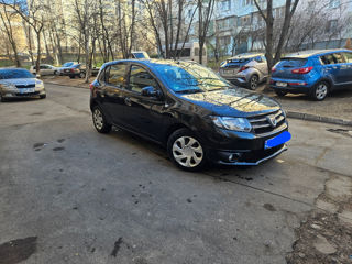 Dacia Sandero foto 2