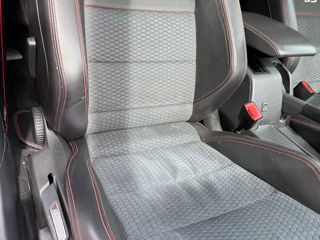 Volkswagen Golf foto 6