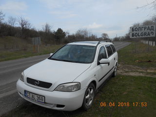 Opel Astra foto 9