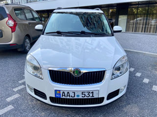 Skoda Fabia foto 2