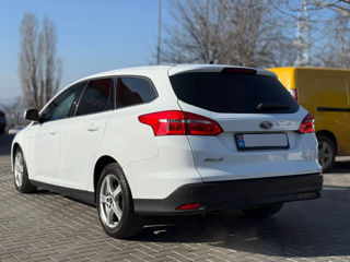 Ford Focus foto 4