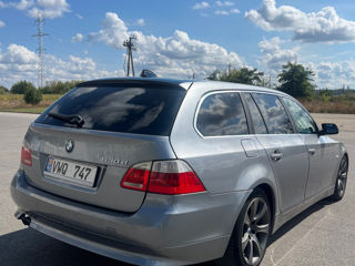 BMW 5 Series foto 6