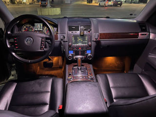 Volkswagen Touareg foto 5