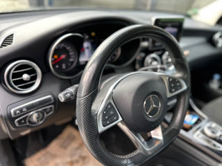 Mercedes GLC foto 9