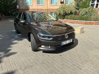 Volkswagen Passat foto 4