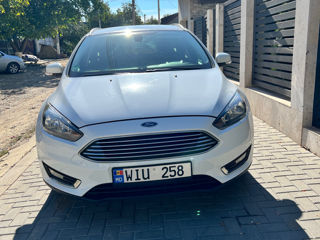 Ford Focus foto 2