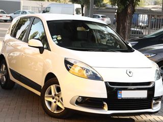 Renault Scenic foto 1