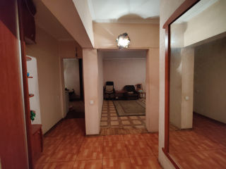 Apartament cu 2 camere, 65 m², Botanica, Chișinău