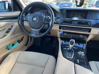 BMW 5 Series foto 6