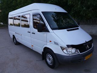 Mercedes Sprinter foto 1