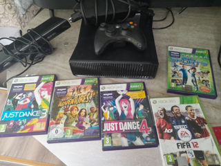 Xbox 360 + Kinect + 5 игр (идеальное состояние)