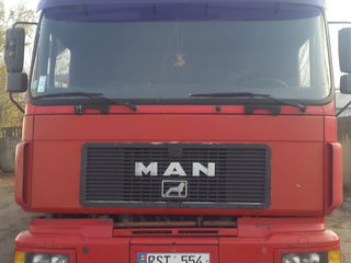 Man F2000 foto 1