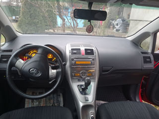 Toyota Auris foto 3