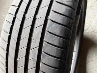 Se vinde un cauciuc LASA 225/45 R18