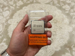 AMD Ryzen 5 5600 Tray foto 1
