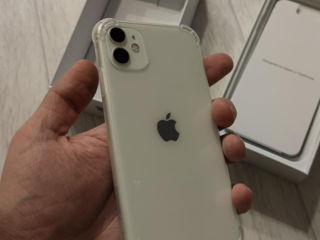 IPhone 11 (белый)