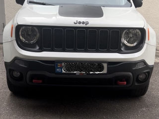 Jeep Renegade foto 3