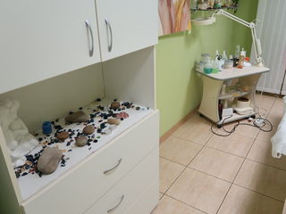 Chirie ,loc pentru frizer ,cabinet pentru cosmetician..... foto 1