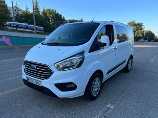 Ford Transit custom foto 2