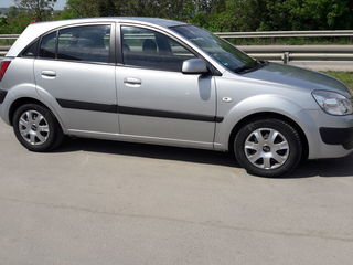 KIA Rio foto 4