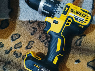 DCK266P2T SET Dewalt Drill + Impact + 2x 5ah Batt foto 9