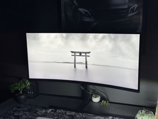 Monitor rotund Huawei MatteView GT 34" 4k 165hz foto 3