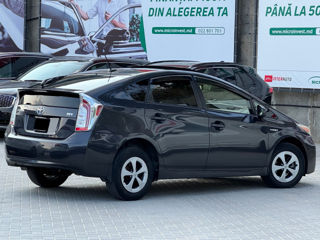 Toyota Prius foto 3
