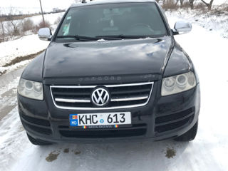 Volkswagen Touareg foto 8