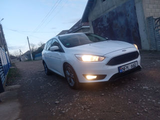 Ford Focus foto 2