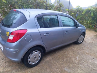 Opel Corsa foto 4