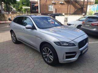 Jaguar F-PACE foto 1