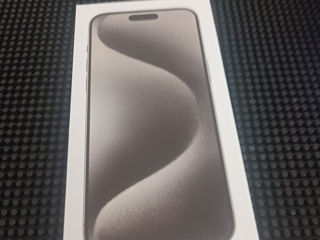 New iPhone 15 pro max Natural Titanium 512 Gb foto 1