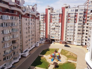 Apartament cu 1 cameră, 52 m², Centru, Chișinău