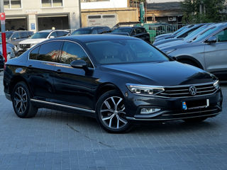 Volkswagen Passat foto 4