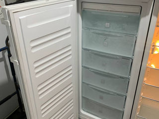 Liebherr -большой холодильник на 526 л из Германии foto 6