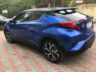 Toyota C-HR foto 6