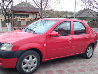 Dacia Logan foto 4