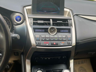 Lexus NX Series foto 8