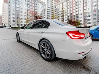 BMW 3 Series foto 2