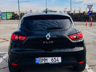 Renault Clio foto 6