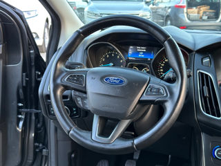 Ford Focus foto 11