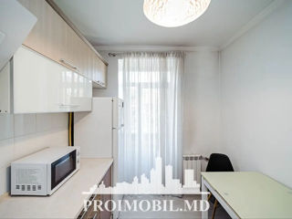 Apartament cu 2 camere, 55 m², Centru, Chișinău foto 8