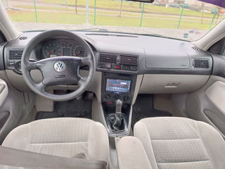 Volkswagen Golf foto 6