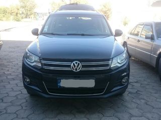 Volkswagen Tiguan foto 1